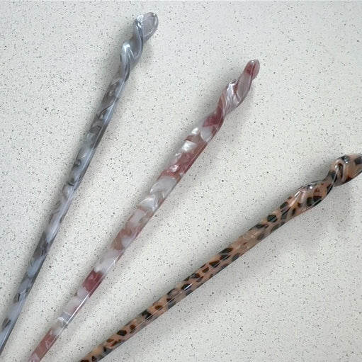 Twisted Hairpin